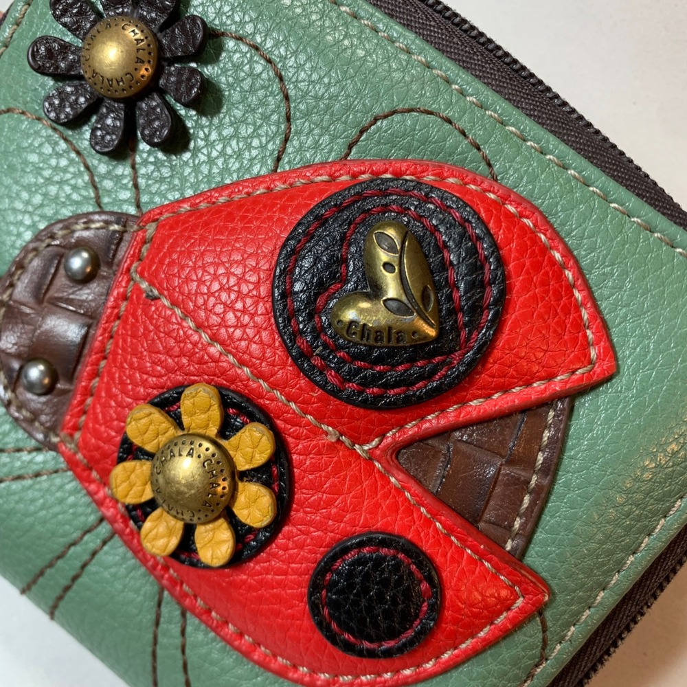 Chala Ladybug Floral Zip Around Wristlet Wallet Green Faux Leather Applique READ